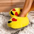 Pantufa-Emoji-Apaixonado-Europa-34-35
