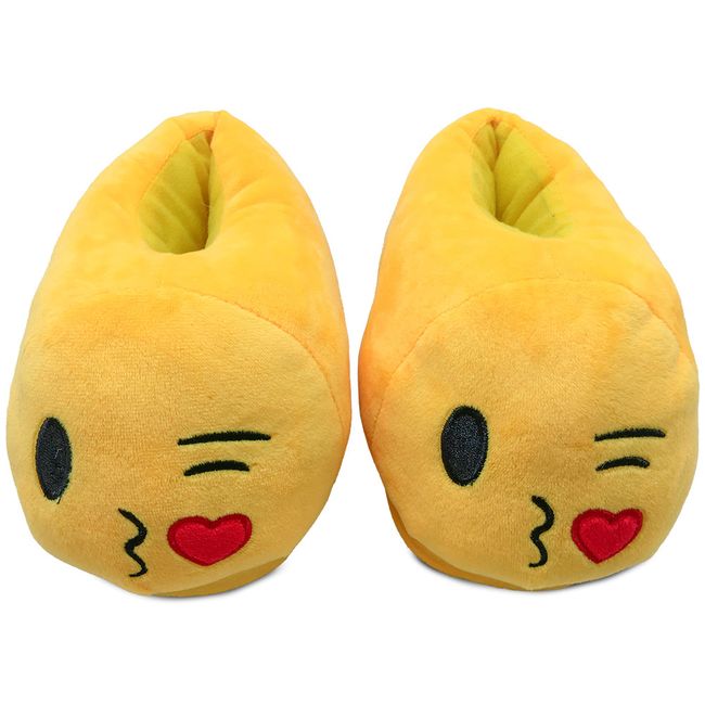 Pantufa-Emoji-Beijo-Europa-34-35