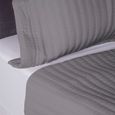 Colcha-Queen-Size-300-Fios-Corttex-Belton-3-Pecas-Cinza