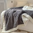 Cobertor-Queen-Size-Tricot-com-Sherpa-Europa-2_20x-2_40-Mts-Cinza