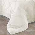 Edredom-Queen-Size-Plush-Alto-Relevo-BBC-Textil-Marfim